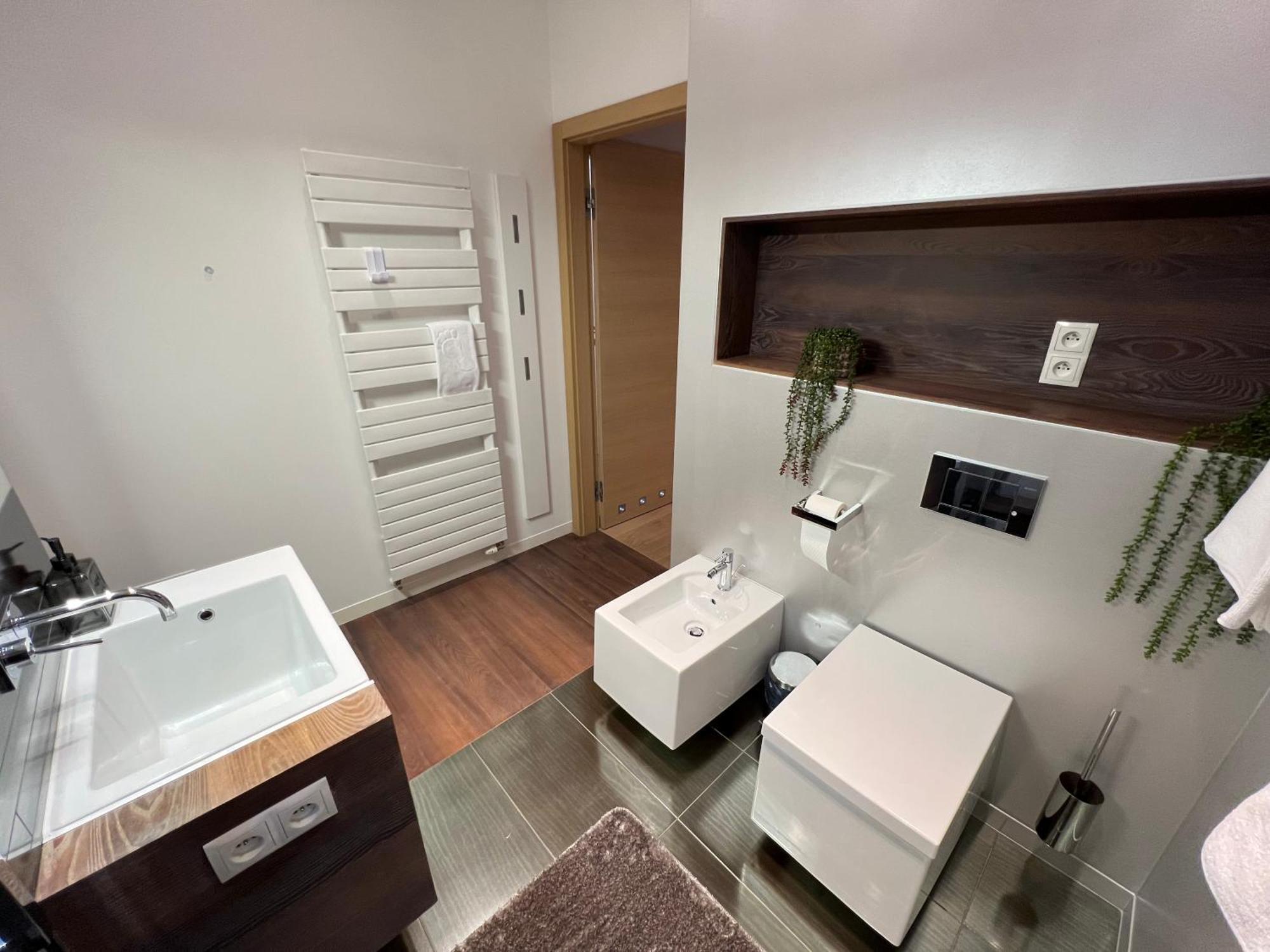 Apartament Zeta - City 2 Ustroń Buitenkant foto